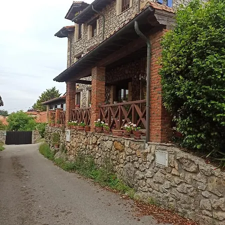 Country house Rural Entrecomillas Comillas