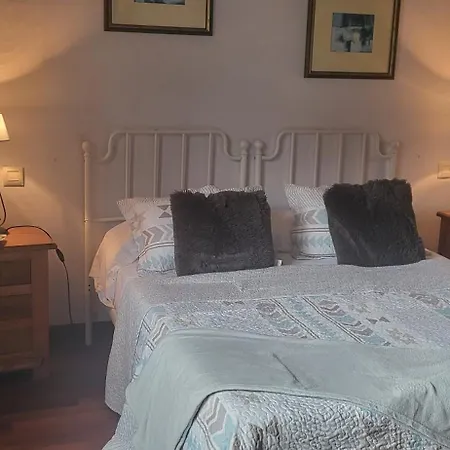Rural Entrecomillas Country house Comillas