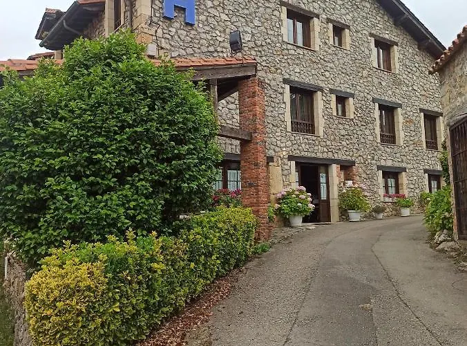 Rural Entrecomillas Venkovský dům Comillas